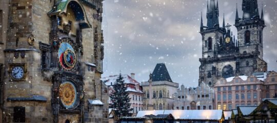 Green Garden Hotel - Vlucht + Hotel Praag