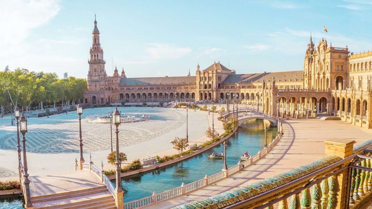 Hotel Catalonia Giralda