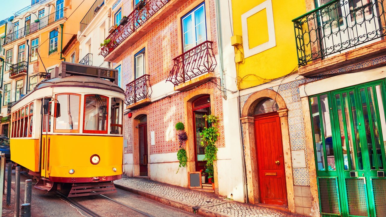 America Diamonds Hotel - Vlucht + Hotel Lissabon