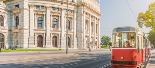 FortyPlusOne Hotel Vienna - Vlucht + Hotel Wenen