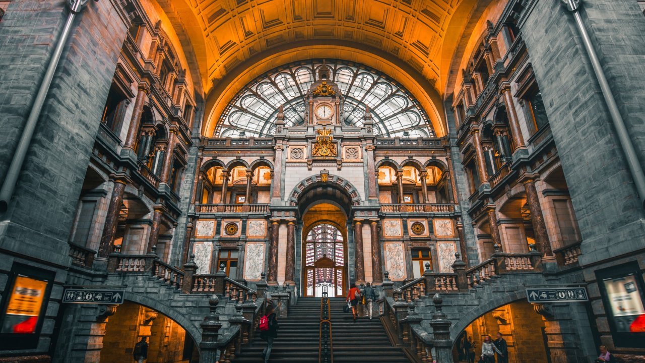 Yust Antwerpen