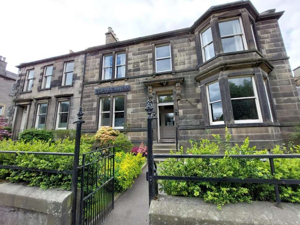 Edinburgh House - Vlucht + hotel Edinburgh