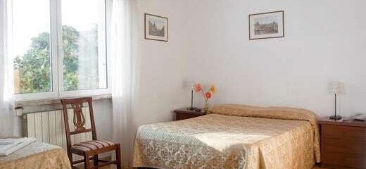 Hotel Antico Acquedotto - Vlucht + hotel Rome