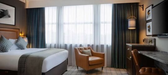 Leonardo Royal Hotel Edinburgh - Vlucht + hotel Edinburgh