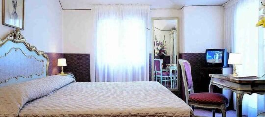 Albergo San Marco - Vlucht + hotel Venetië