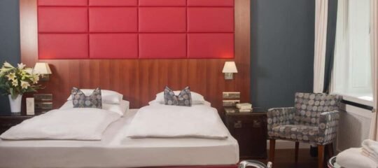 Hotel Kaiserhof Wenen - Vlucht + hotel Wenen