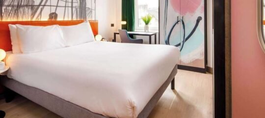 Ibis Styles Edinburgh Centre St Andrew Square - Vlucht + hotel Edinburgh