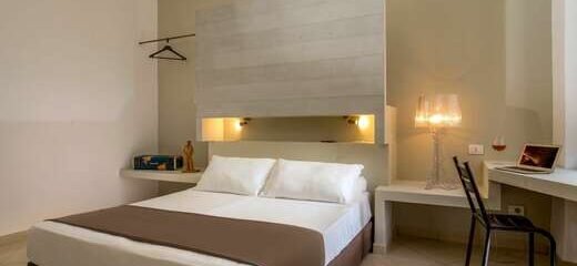 Crossroad Hotel - Vlucht + hotel Rome