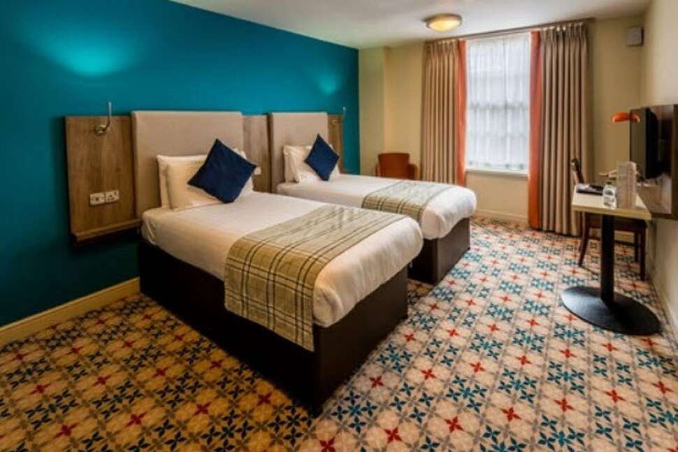 Cairn Hotel - Vlucht + hotel Edinburgh