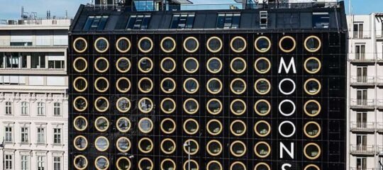 Mooons Wien - Vlucht + hotel Wenen