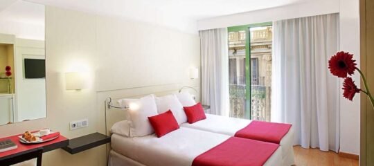 Grupotel Gravina - Vlucht + hotel Barcelona
