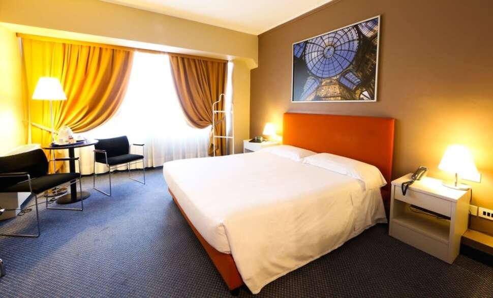 Hotel Blaise & Francis - Vlucht + hotel Milaan