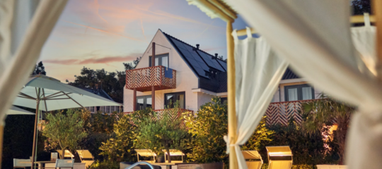 Badhotel Renesse | Voorjaar special: Bijzonder verblijf met privéwellness aan de Zeeuwse kust | incl. 3-gangendiner