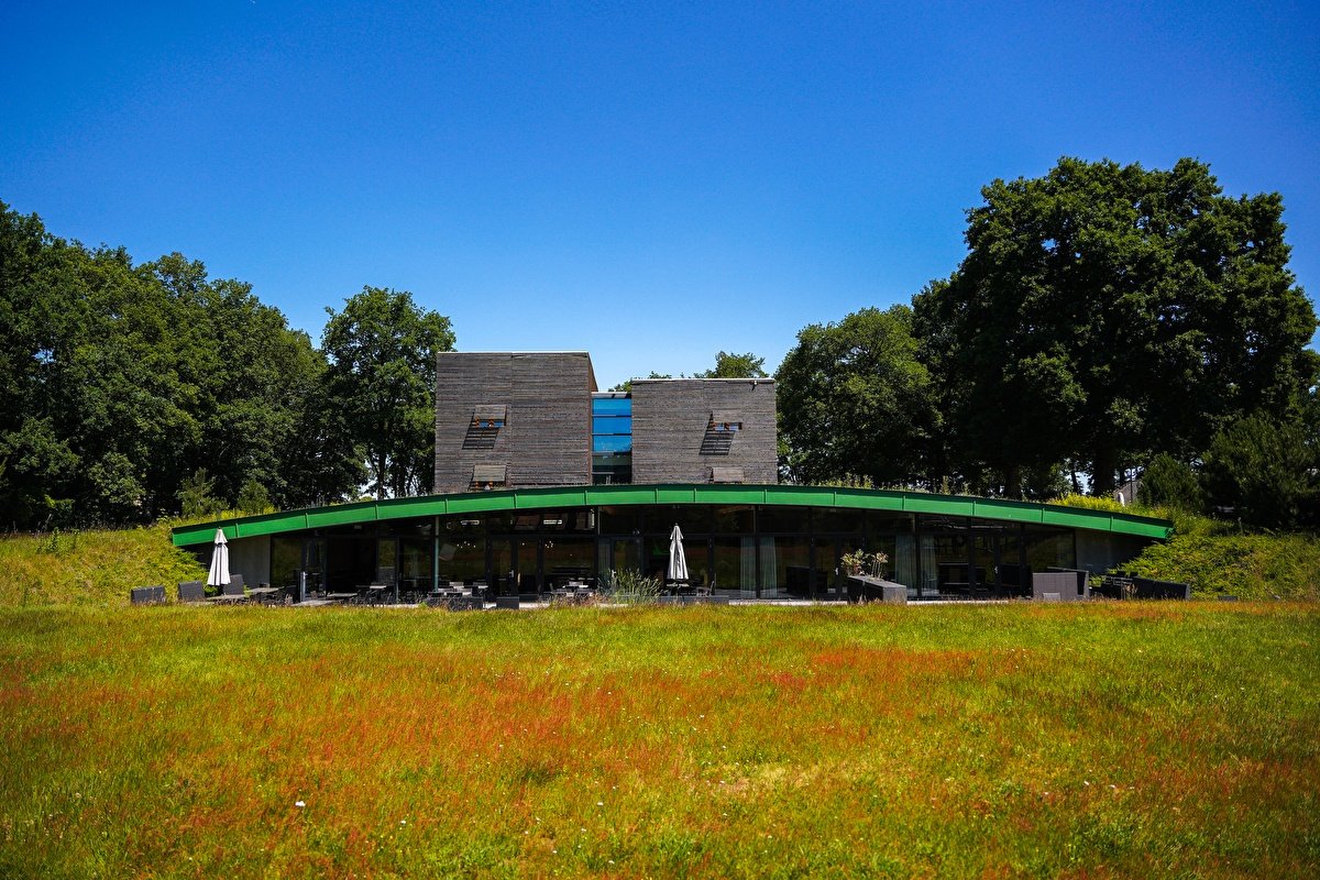 Boshotel Overberg | Romantisch nachtje in de natuur nabij Utrecht | incl. 3-gangendiner