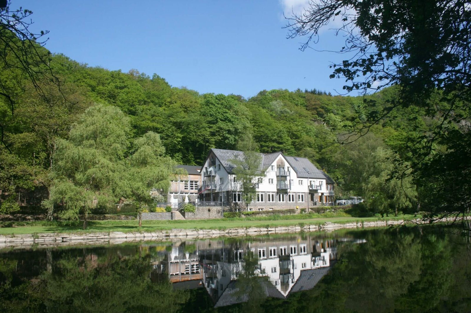 Cocoon Hotel La Rive | Sfeervol hotel aan een idyllisch riviertje
