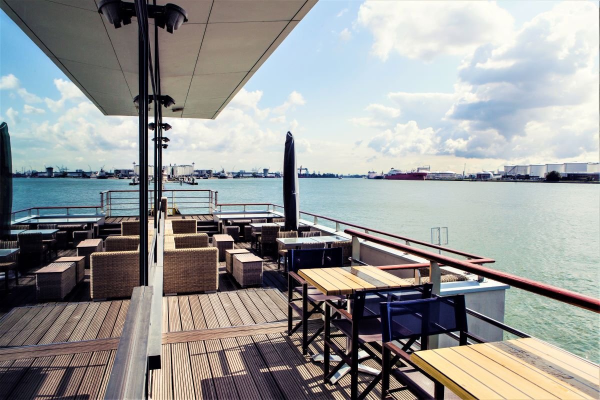 Delta Hotel | Overnacht op een unieke locatie direct aan de Nieuwe Maas
