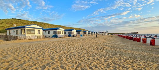 Golden Tulip Leiden Centre | Verken en beleef het strand van Katwijk en de stad Leiden | incl. diner