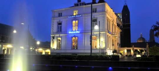 Golden Tulip West-Ende | Minivakantie: Geniet in het hart van Helmond | incl. dagelijks 3-gangendiner