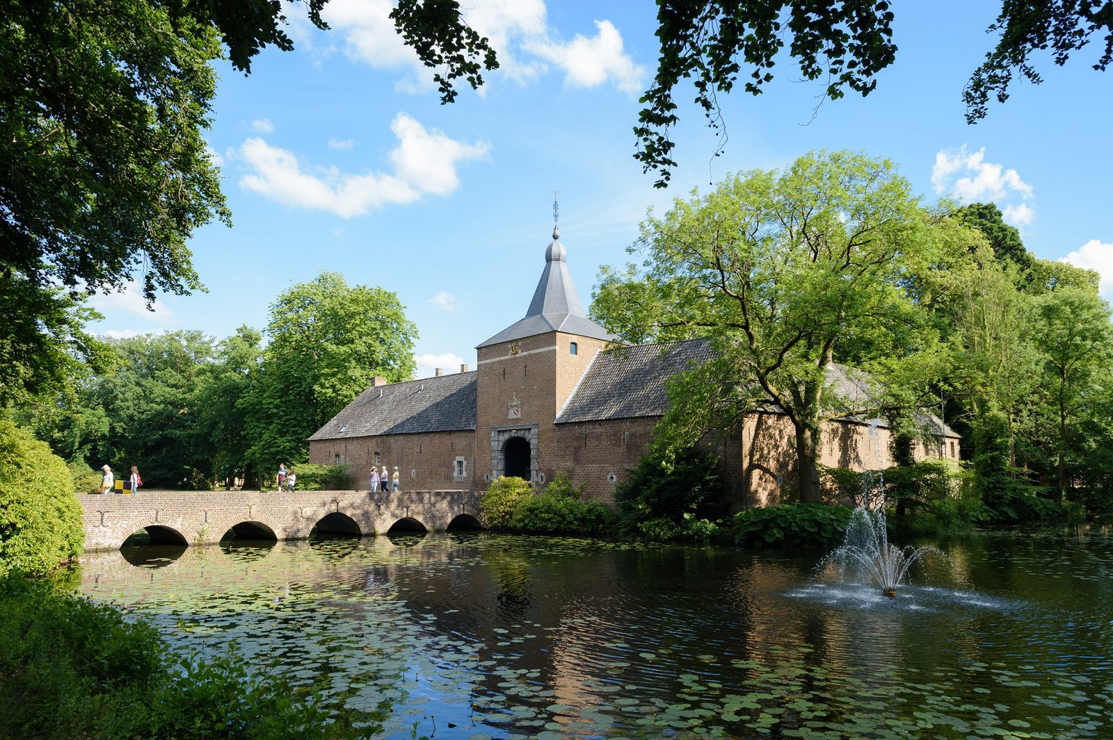 Hotel Asteria | Verken de mooiste fiets&wandelroutes van Noord Limburg | incl. diner