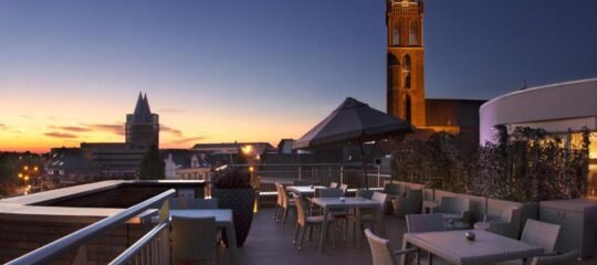 Hotel Dux | Luxe 4* hotel op een unieke locatie in het centrum van Roermond