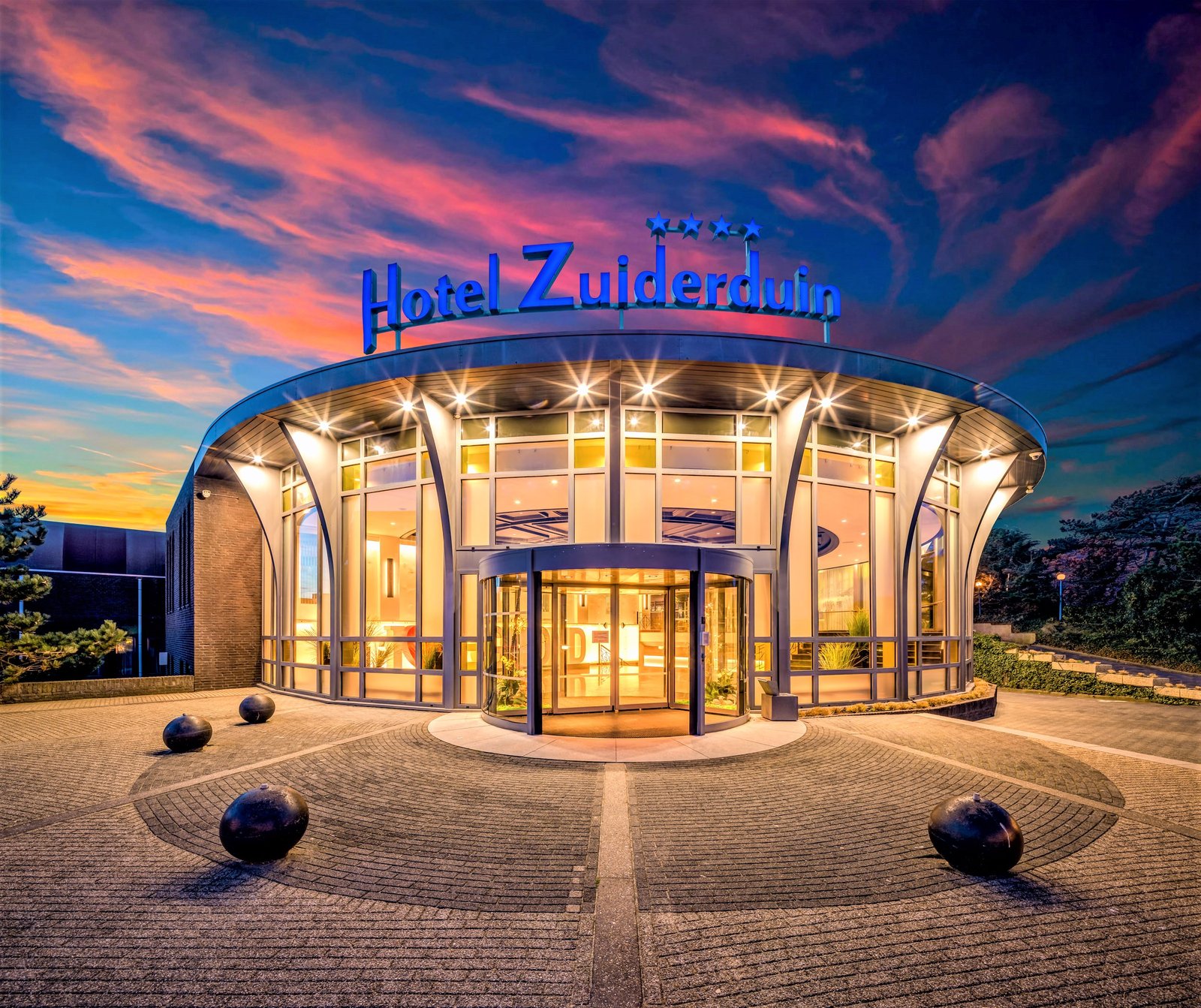 Hotel Zuiderduin | Verblijf in een luxe hotel met wellness (100 meter van zee)