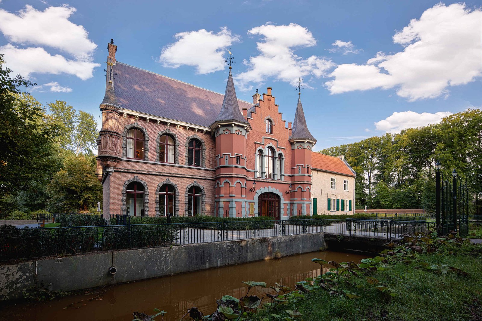 Kasteel Steenenburg | 3-Daags kasteel verblijf nabij 's-Hertogenbosch, waar verleden en gastvrijheid samenkomen | incl. 3-gangendiner