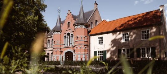 Kasteel Steenenburg | Culinair verblijf in 4*kasteelhotel op prachtig landgoed | incl. 3-gangendiner