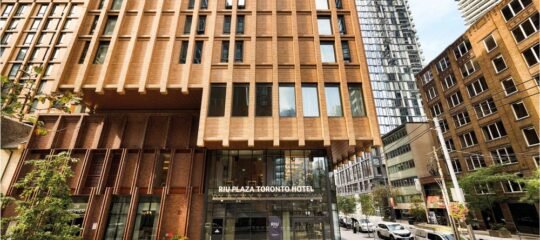 Riu Plaza Toronto