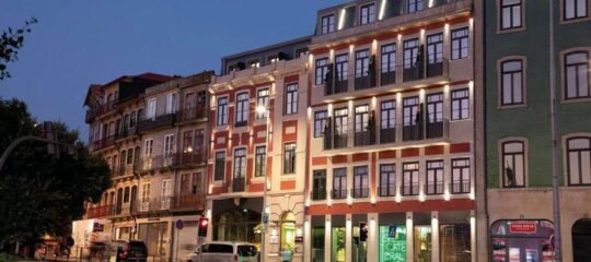 Se Catedral Hotel Porto, Tapestry Collection By Hilton