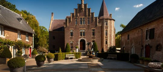 Van der Valk Hotel Kasteel TerWorm | 3 Daags verblijf in een exclusief kasteelhotel in Zuid-Limburg | incl. culinair 4-Gangendiner