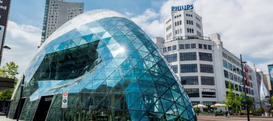 WestCord Hotel Eindhoven | Overnacht in een Luxe Loft in de monumentale Philips fabriek | incl. 3-gangendiner