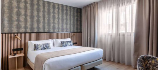 Holiday Inn Madrid Piramides - Vlucht + hotel Madrid