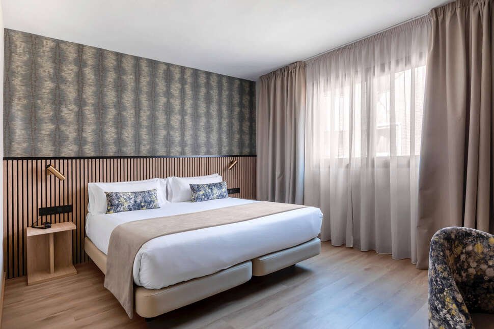 Holiday Inn Madrid Piramides - Vlucht + hotel Madrid