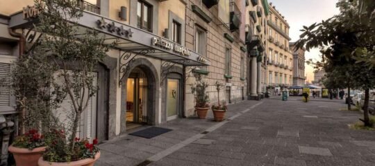 Palazzo Turchini - Vlucht + hotel Napels