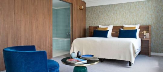 Parister Hotel - Vlucht + hotel Parijs