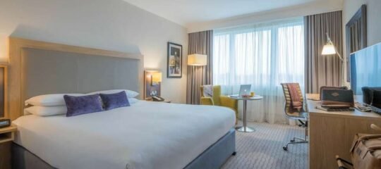 Clayton Hotel Burlington Road - Vlucht + hotel Dublin