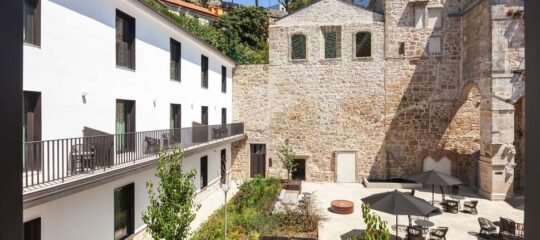 Neya Porto - Vlucht + hotel Porto