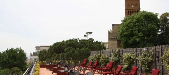 Culture Hotel Villa Capodimonte - Vlucht + hotel Napels