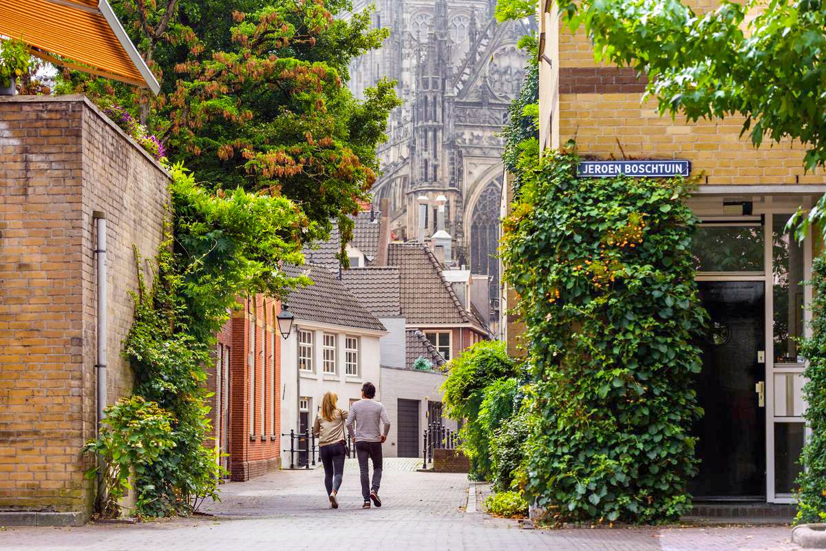 Golden Tulip Hotel Central | Ontdek de charme van 's-Hertogenbosch | incl. 1 x hoofdgerecht