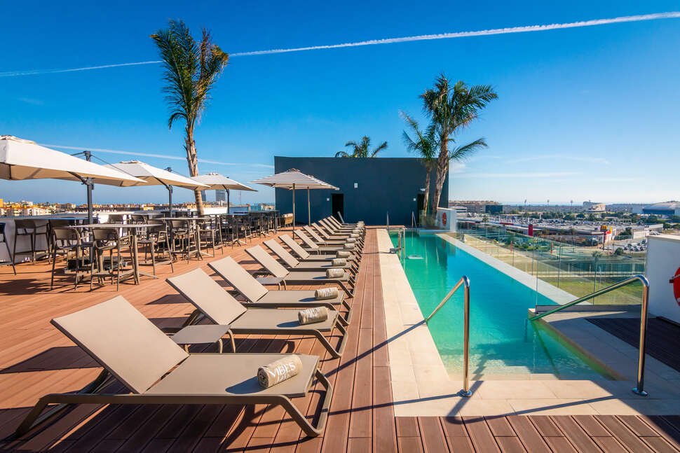 Malaga Vibes - Vlucht + hotel Málaga