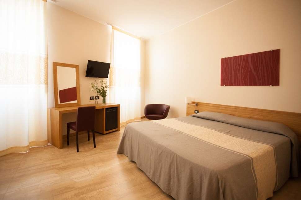 Hotel Italia - Vlucht + hotel Cagliari