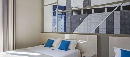 B&B Hotel Firenze Novoli - Vlucht + hotel Florence