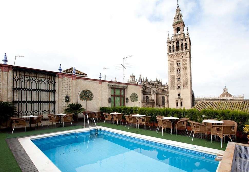 Dona Maria Hotel - Vlucht + hotel Sevilla