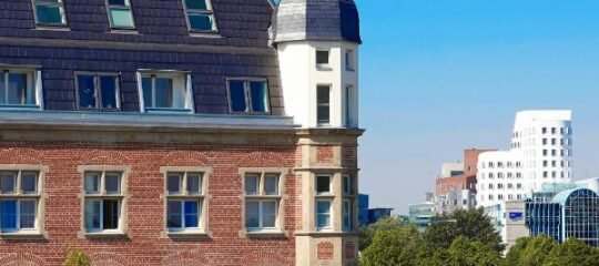 THE RED - Living Suites by the Rhine