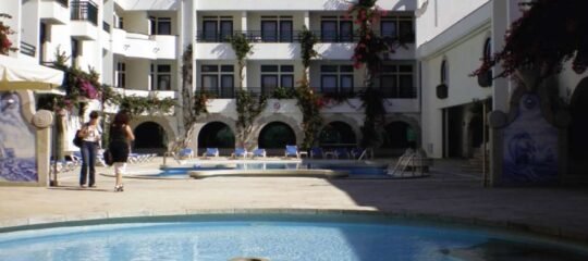 Hotel Suave Mar - Vlucht + hotel Esposende
