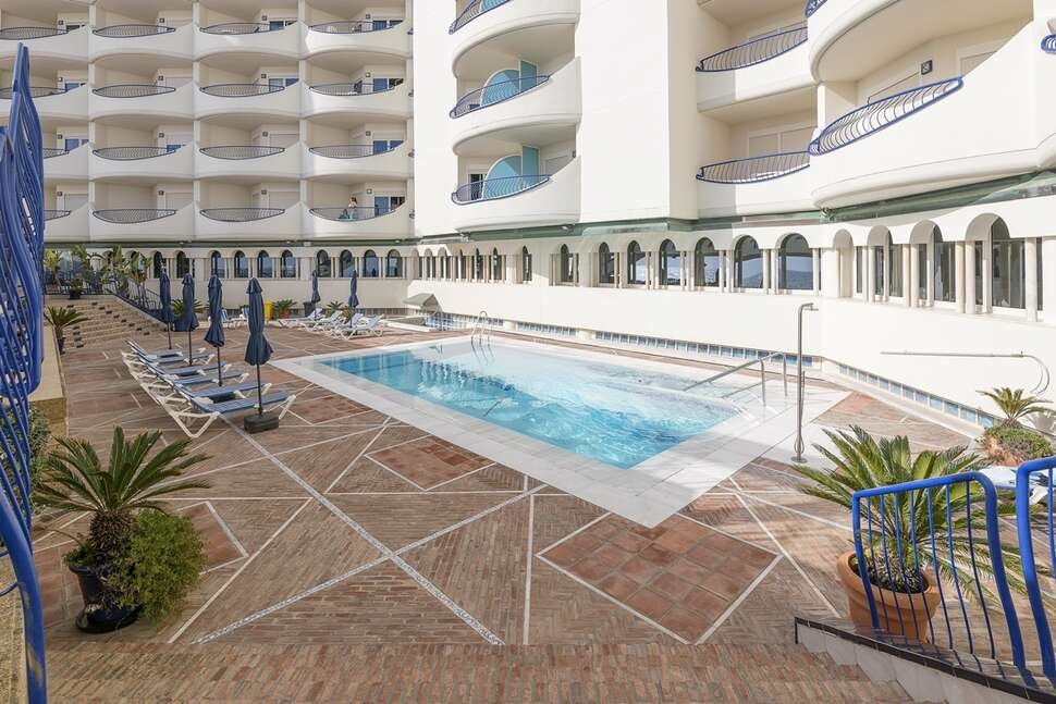 Hotel Playa Victoria - Vlucht + hotel Cádiz