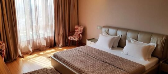Sky Hotel Tirana - Vlucht + hotel Tirana
