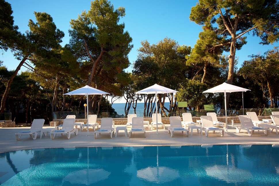 Park Plaza Arena - Vlucht + hotel Pula