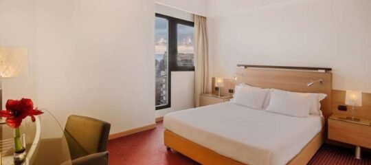 NH Catania Centro - Vlucht + hotel Catania