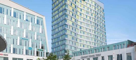 Quality Hotel View - Vlucht + hotel Malmö